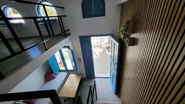 Euphoria Suites&Deluxe Studios Fira  Exterior foto